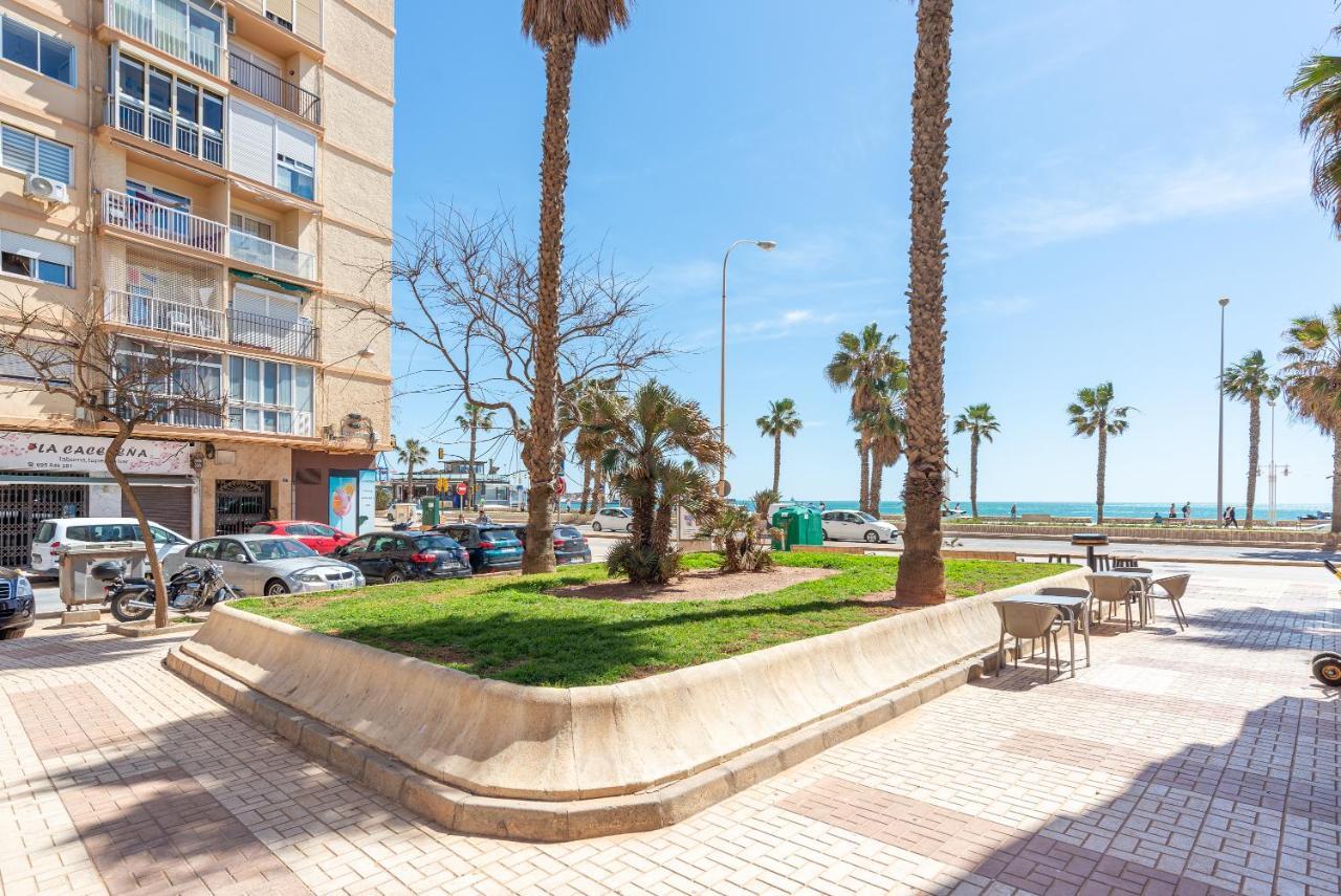 Sunny Harbor House Málaga Exterior foto